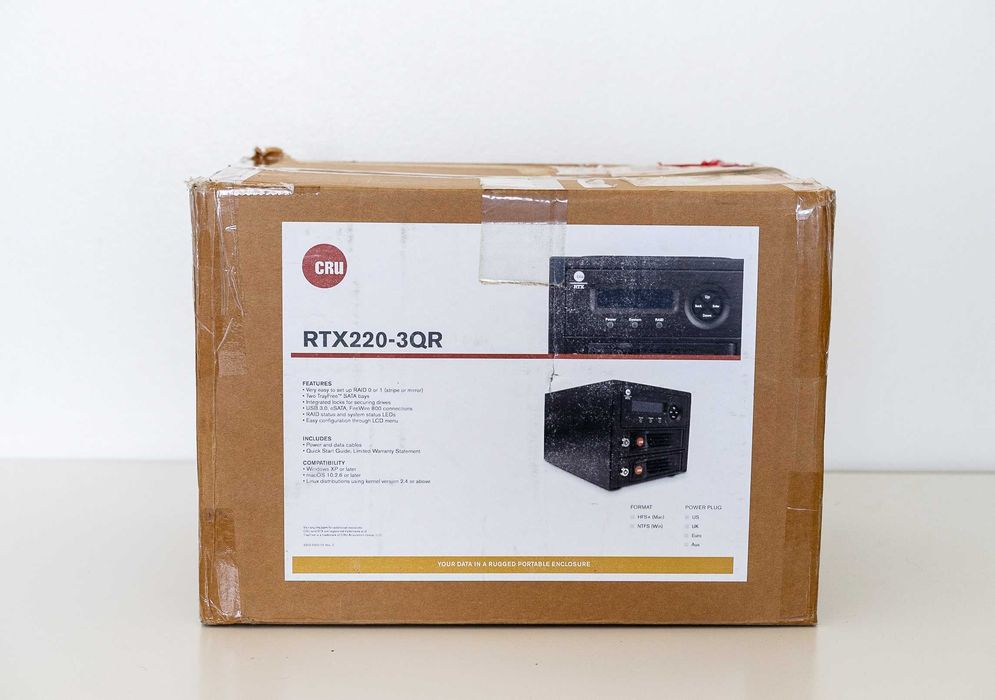 Caixa externa CRU RTX220-3QR profissional RAID 0 & 1 - USB 3