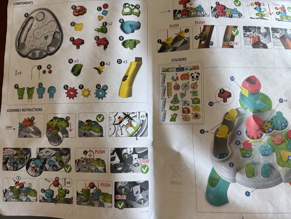 Mesa de actividade para bebe