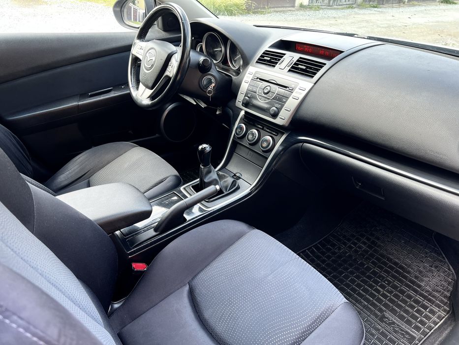 Mazda 6 1,8 benzyna.Zadbana.Świeży przegląd.