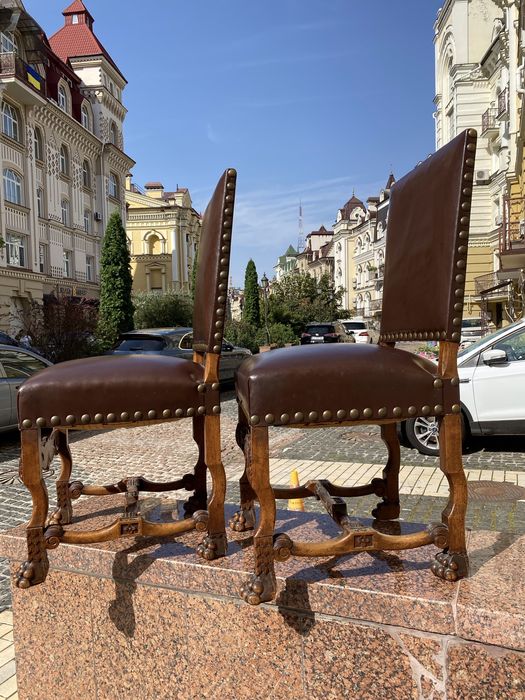 Кресло стул антиквариат кожаное шкіра век