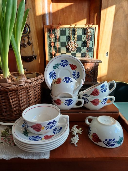 Boch Belgium la louviere filiżanki spodki zestaw kawowy