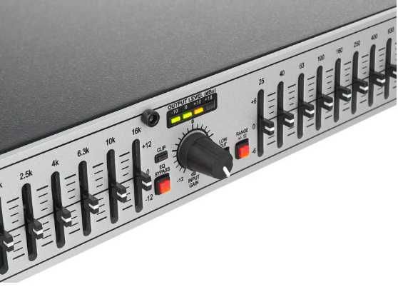 Professional DBX Equalizer – High Quality with 2×15 Bands64309873751426122