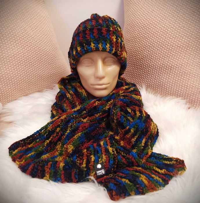 Wielobarwny Komplet Handmade Szydełkowy Szalik + Czapka Heritage