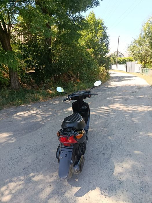 Продам гарний скутер  ( Ямаха Джог 36)