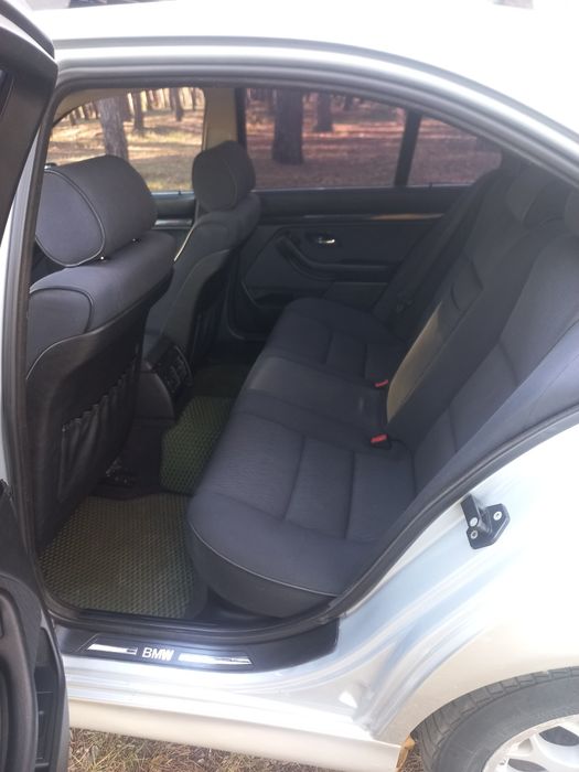 Продам BMW 520 i