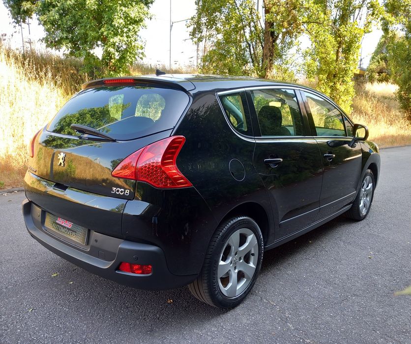 Peugeot 3008 1.6 hdi 2011 — photo 4