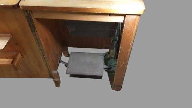 Vendo máquina costura industrial PFAFF com móvel