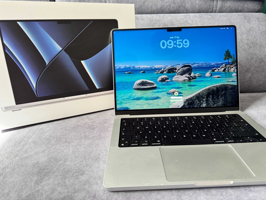 MacBook M2 Pro 2023 14"  32GB RAM 512GB SSD