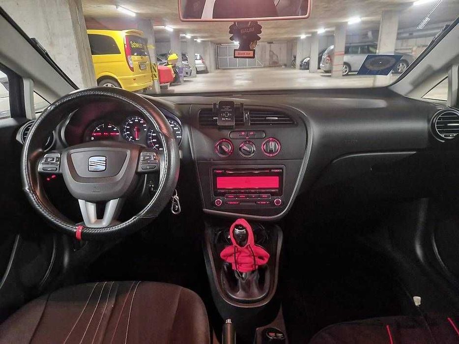 SEAT Leon — fotografia 7