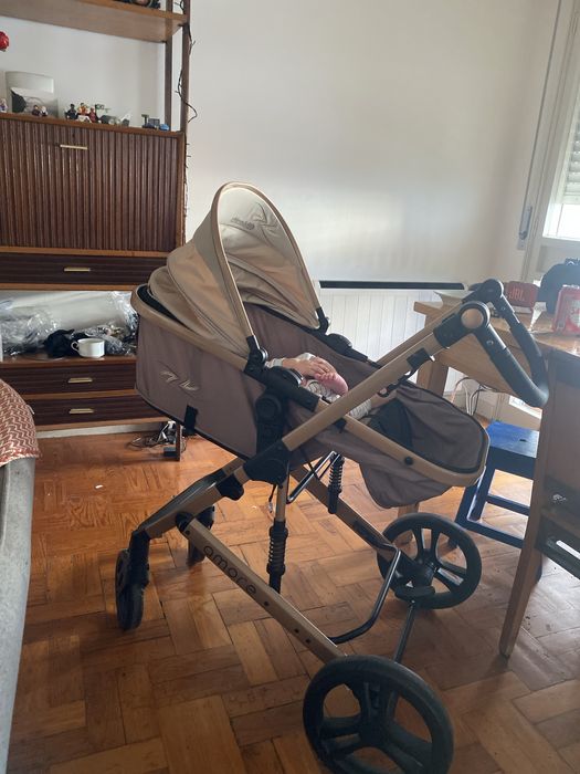 Carrinho Bebe Bom estado