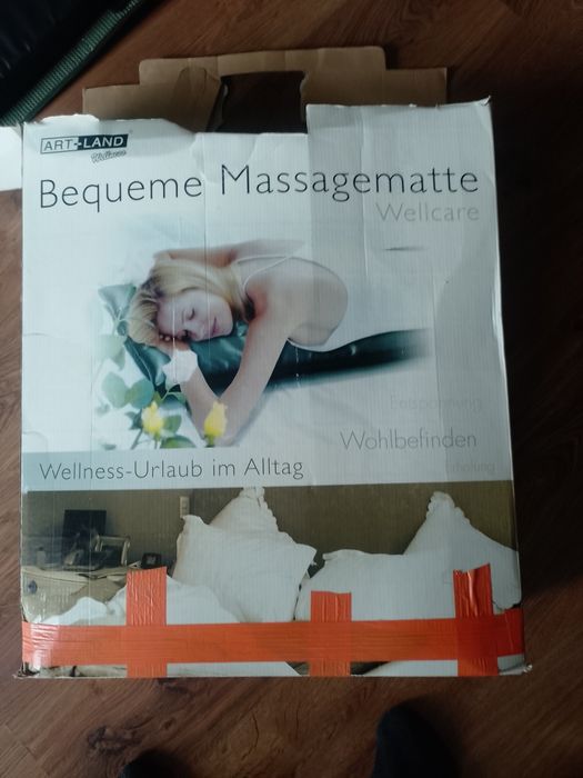 Materac masujący