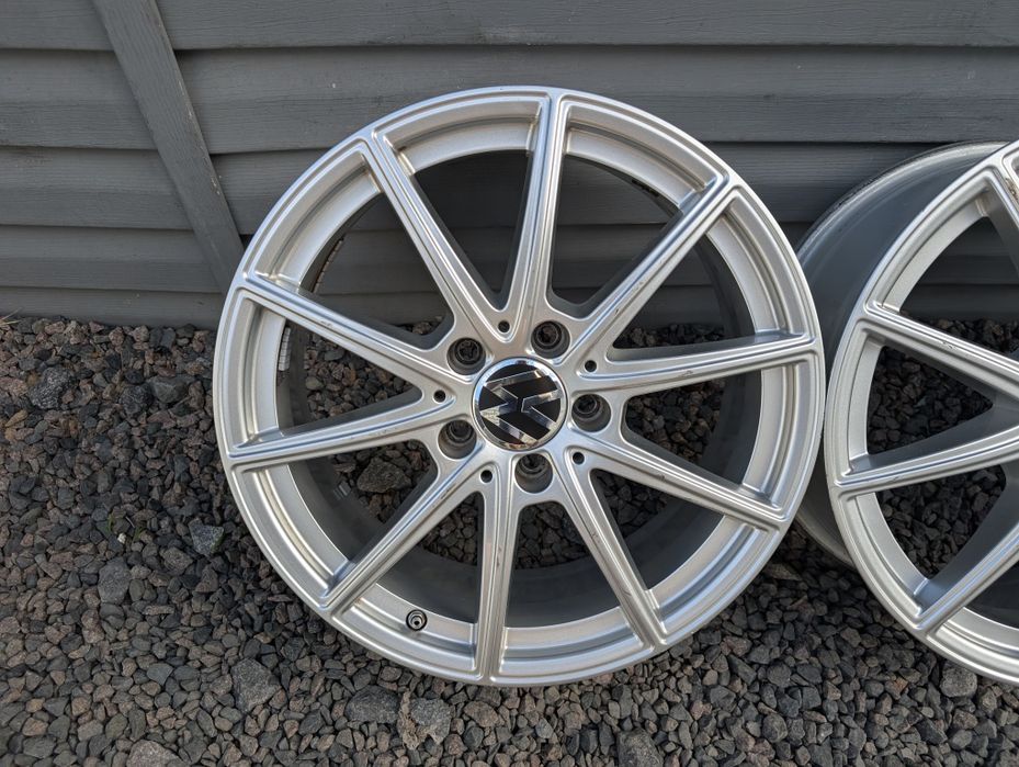 Комплект титанових дисків Volkswagen Audi Skoda Seat 5/112 R17 5*112 17 ET 44 VAG