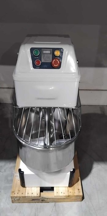 Amassadeira Espiral 20L - NOVA