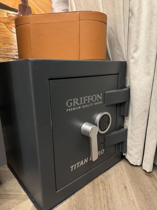 Сейф Griffon II класс опору до зламу