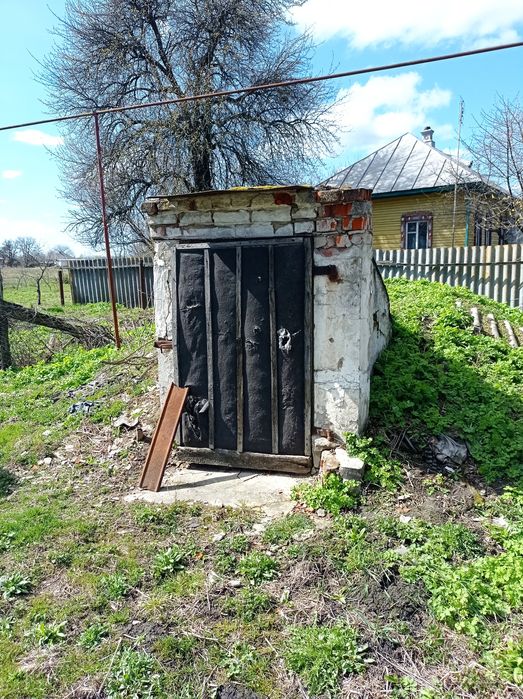 Газифікований будинок біля залізничної станції. Село Жуківка.