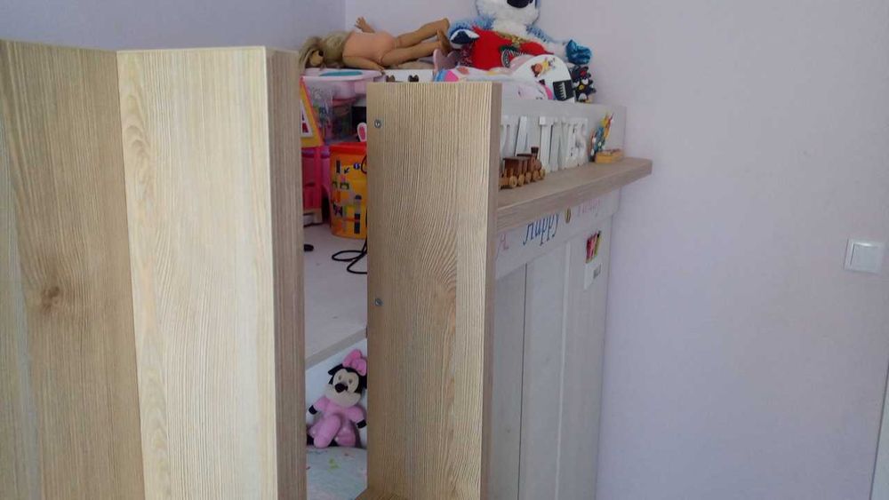 Cama Beliche Armário