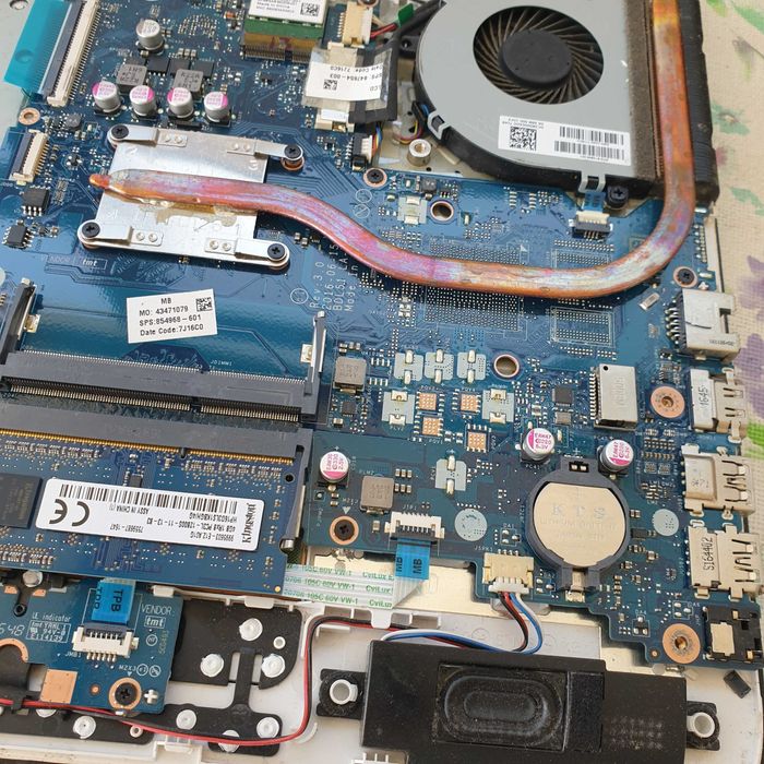 HP 15-ba005np Motherboard with AMD E2-7110 Processor, Compatible with Other Models64729740831746124