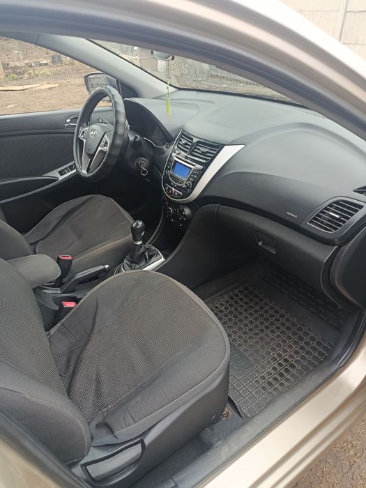 Продам хендай акцент