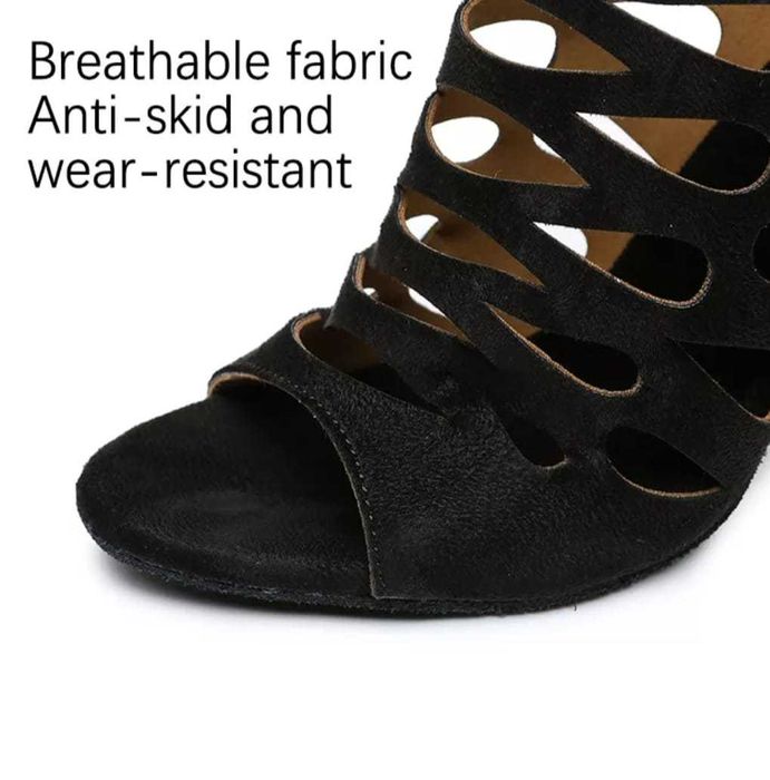 Sapatos/Botas de dança pretas mt elegantes e confor c plataf 2cm-Novas