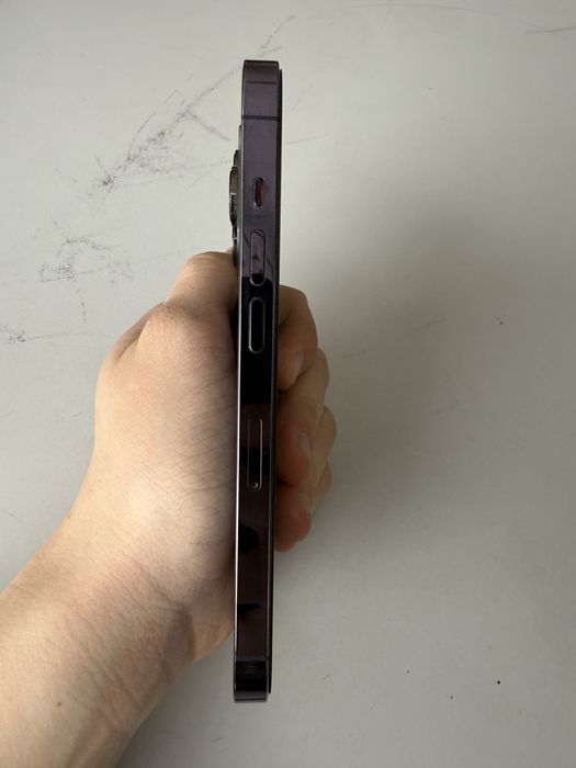 Продам iPhone 14 pro 256gb