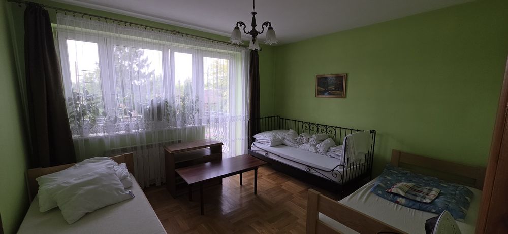 Mieszkanie na wynajem dla firmy, Polaków