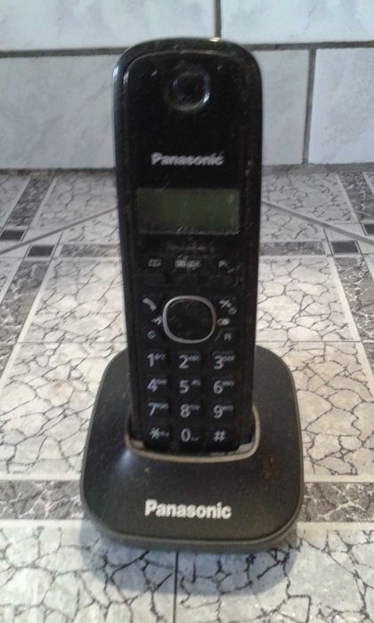 Telefon Panasonic  przenośny bezprzewodowy