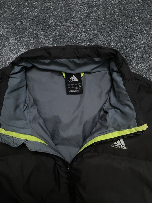 Продам пуховик Adidas