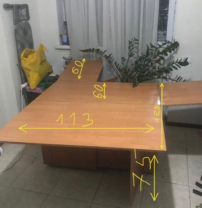 Стіл-трансформер для шиття і крою