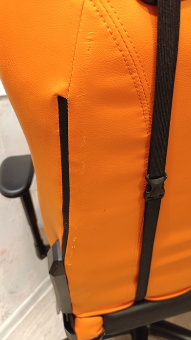 Кресло геймеров игровое