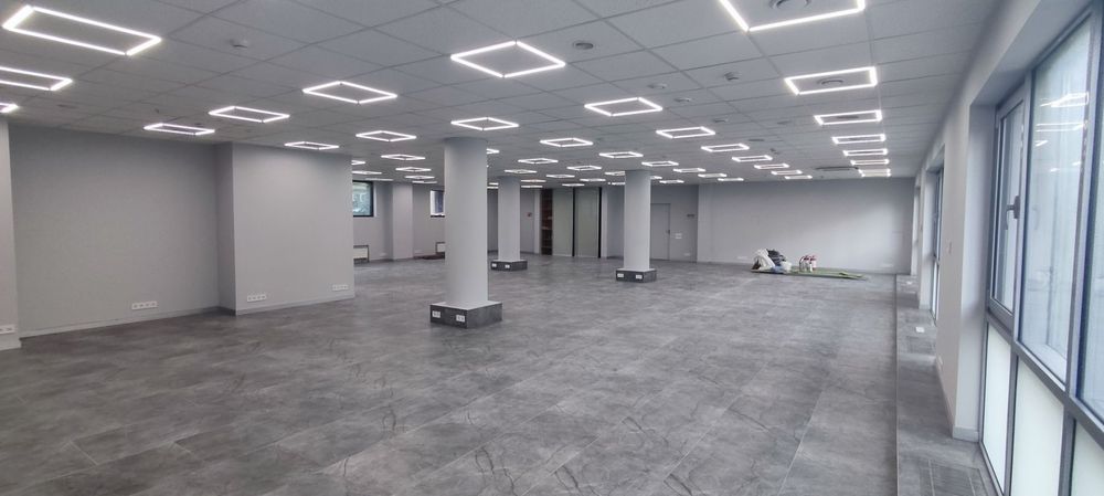 Без %. Опенспейс 320 м2. Бізнес-центр. Метро Університет. Центр