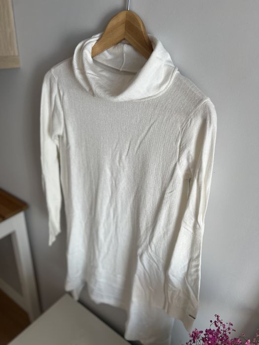 Sweter DKNY jak nowy z wiskozą i wełna