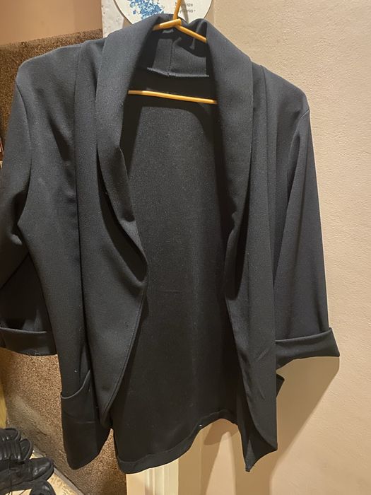 Sprzedam marynarkę damską