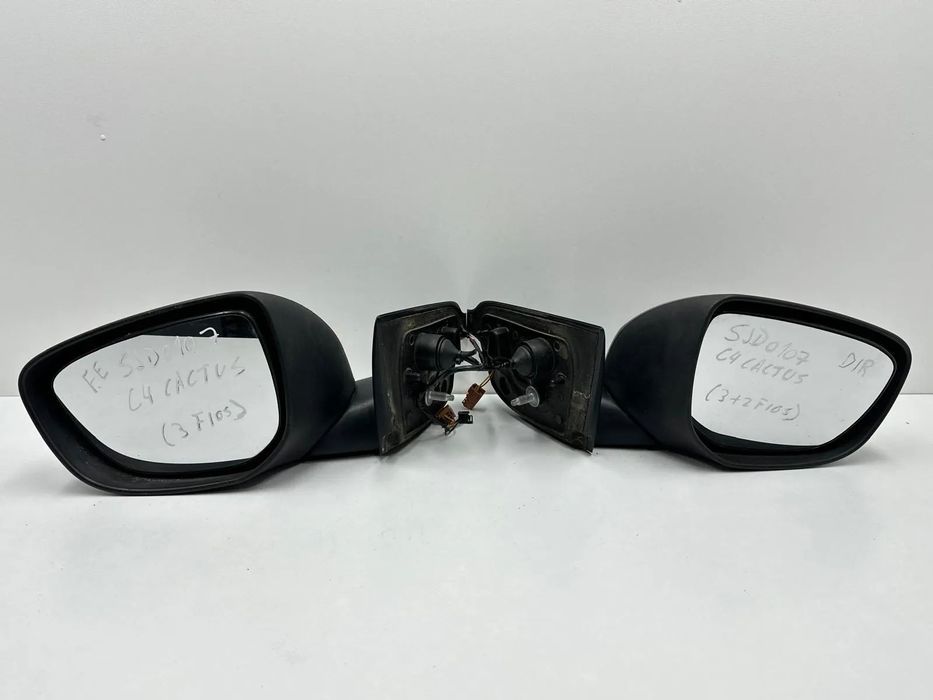 Retrovisor Direito / Esquerdo - Citroen C4 Cactus (2014)