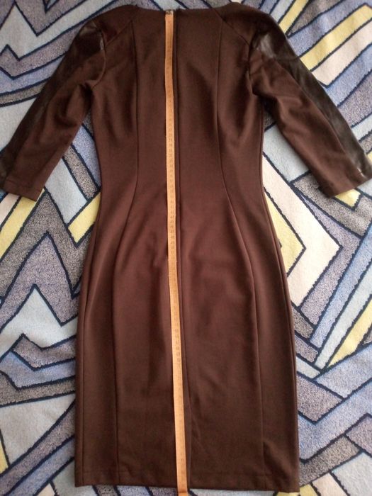 Платье облегающее