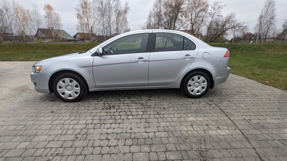 Мітсубісі лансер х