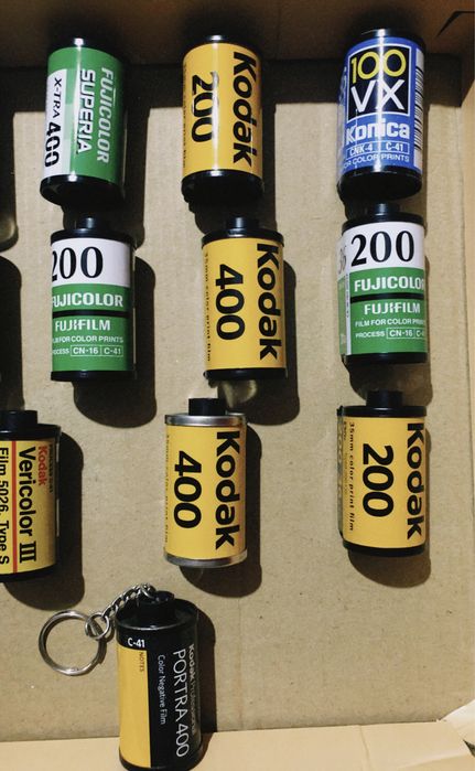 Rolos 35mm porta-chaves e cartuchos