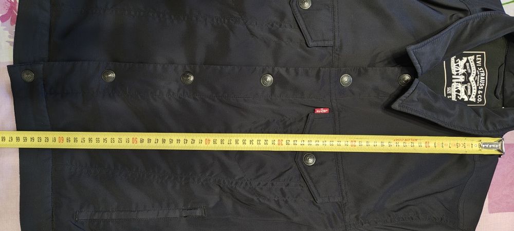 Куртка мужская Levi Strauss чёрная.