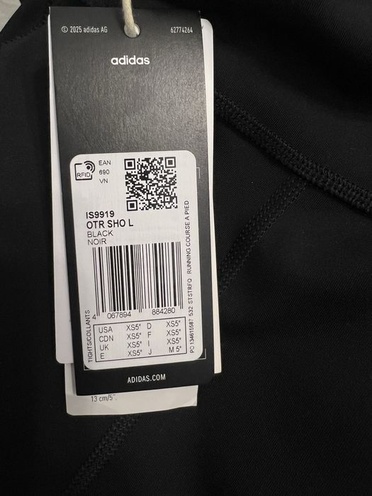 Шорти Адідас XS на бедра до 85см. Нові