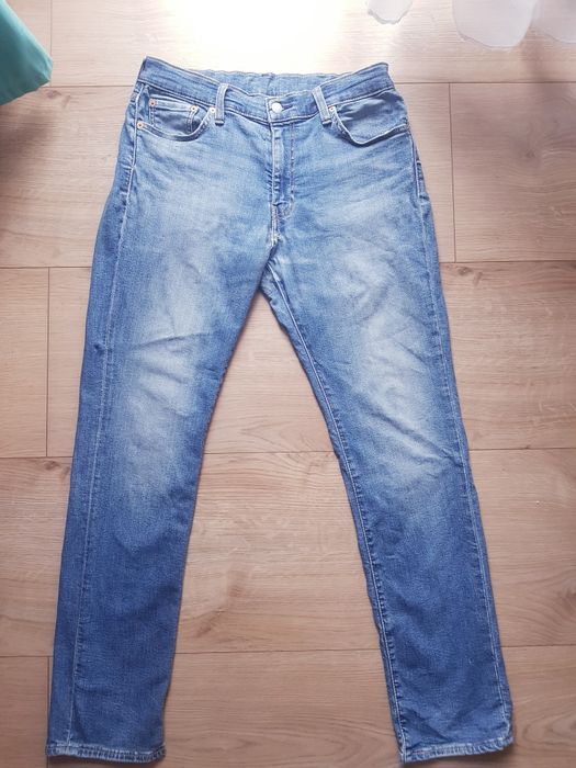 Bawełniane spodnie dżinsy męskie marki Levis Premium rozmiar M/L.