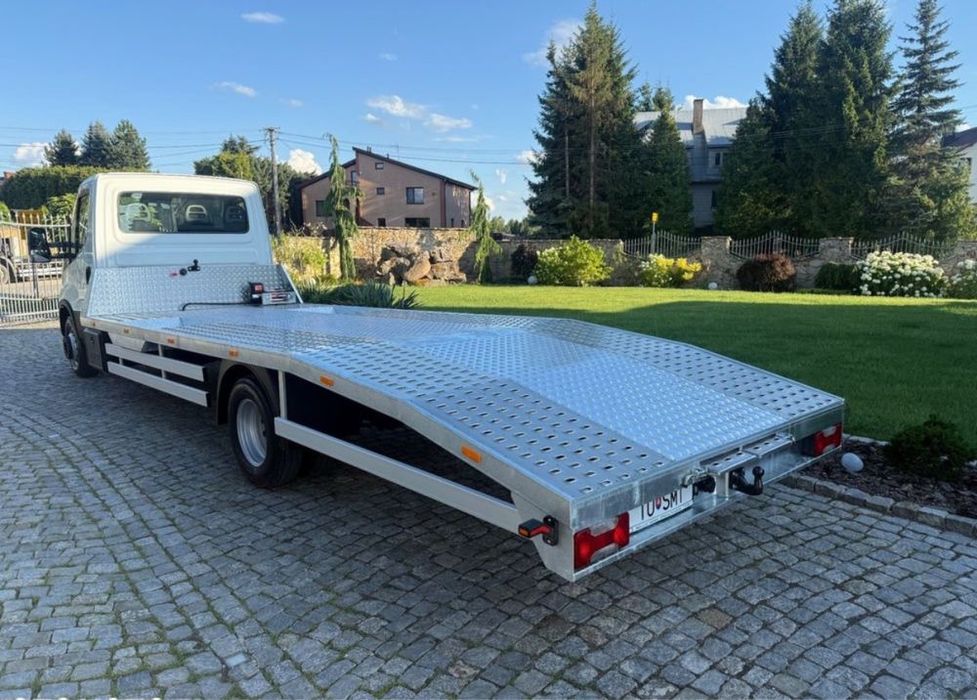 Услуги эвакуатора Умань • Лафета 24/7 • Евакуатор недорого Автовоз