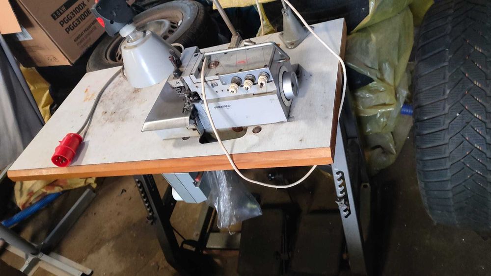 Overlock 3-nitkowy TEXTIMA