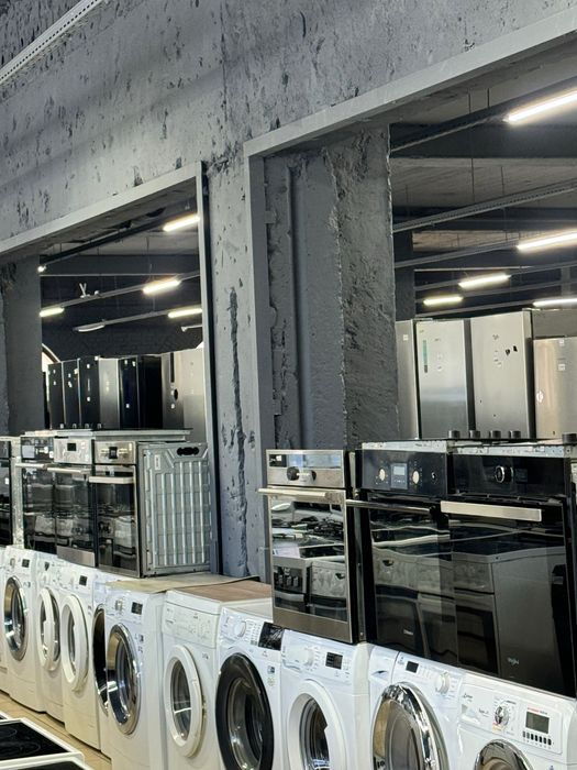 Вбудовна духова шафа Samsung NV75J3140BB