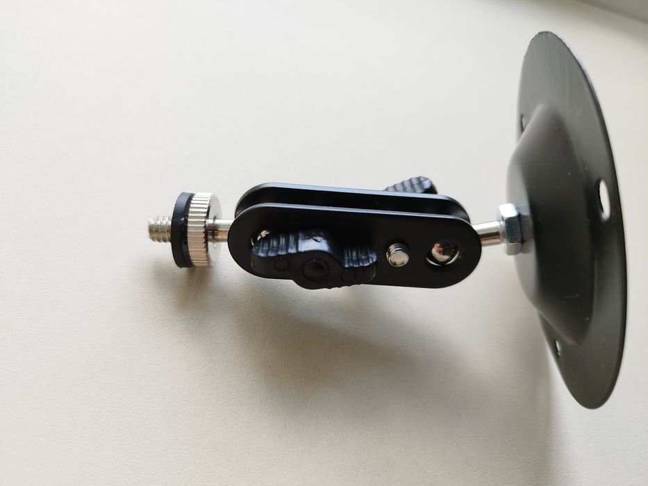 Кронштейн держатель для камеры