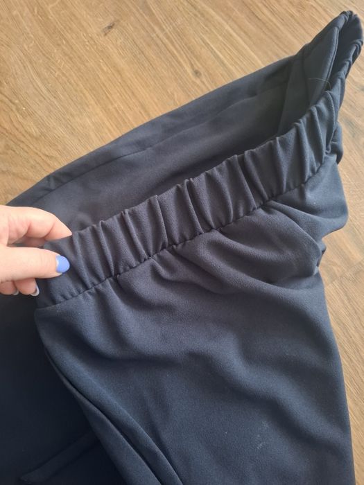 Nowe spodnie granatowe Reserved xl 42