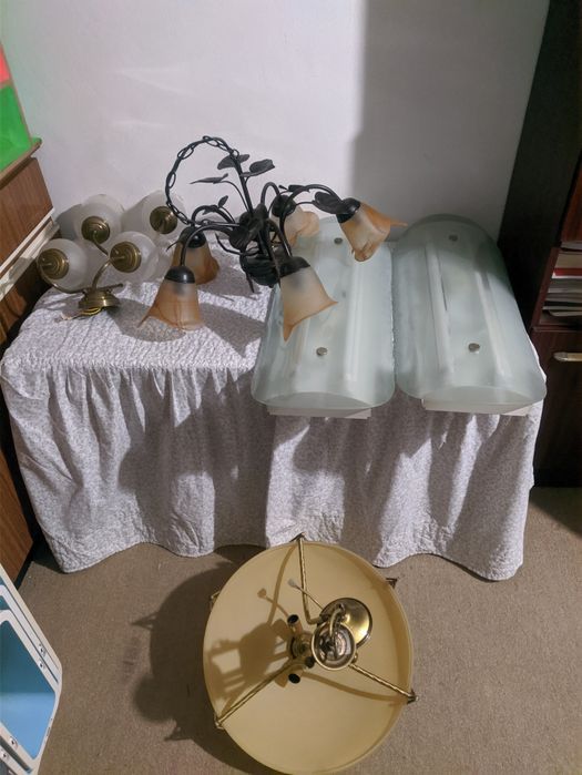 Ler Discrição... Candeeiros de sala, quarto, cozinha e apliques