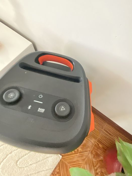 Coluna jbl partybox 110