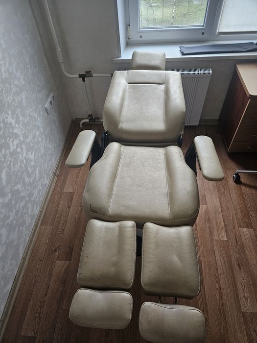 Крісло для салону( педикюр, косметологія)