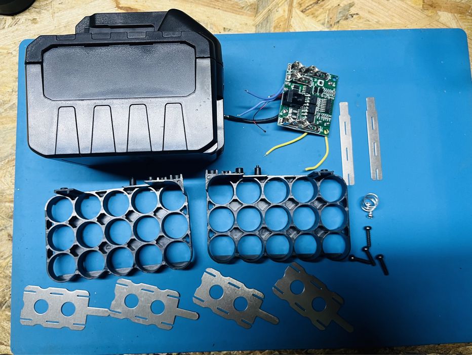 Корпус Makita 5s3p. Для збірки з 15 єлементів 18650