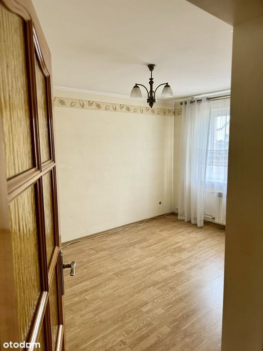 Duży i przytulny dom z ogrodem i garażem