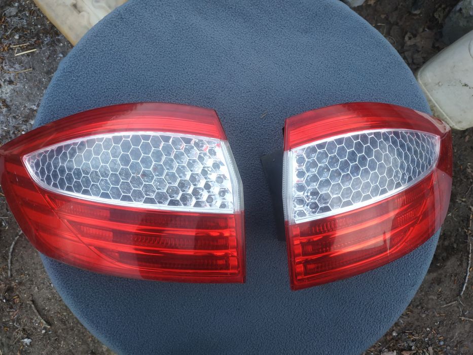 Lampa tył Mondeo mk4 HB